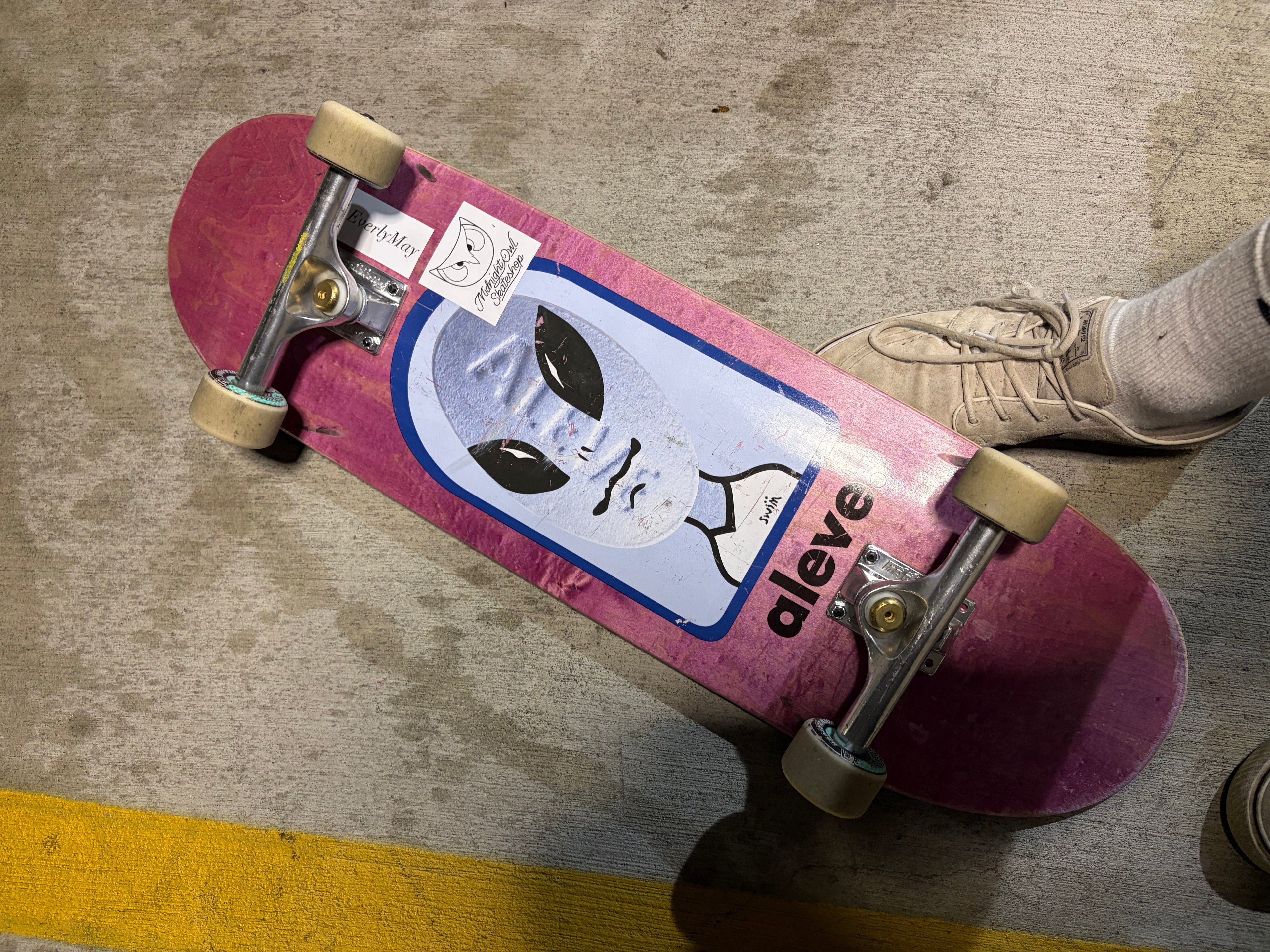 9.1 inch Swim Egg Skateboard Will Make You Smile Everytime You Skate it